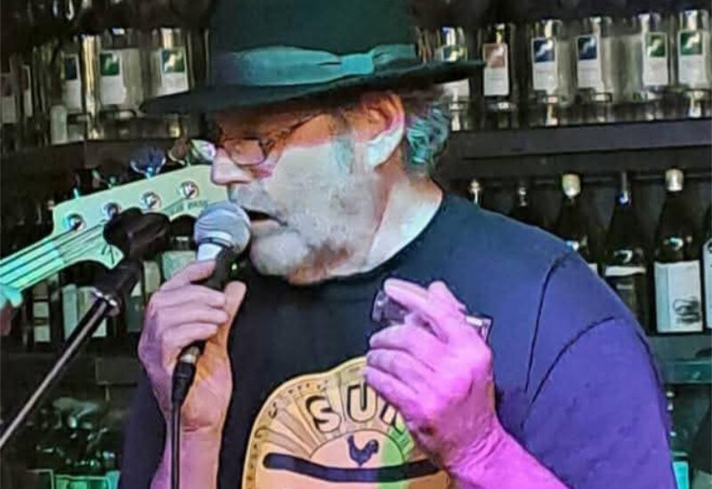 Dr Grrrr's Blues Surgery