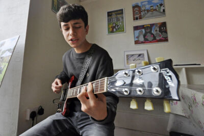 BUSKING