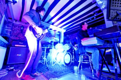 BLUES BREAKOUT